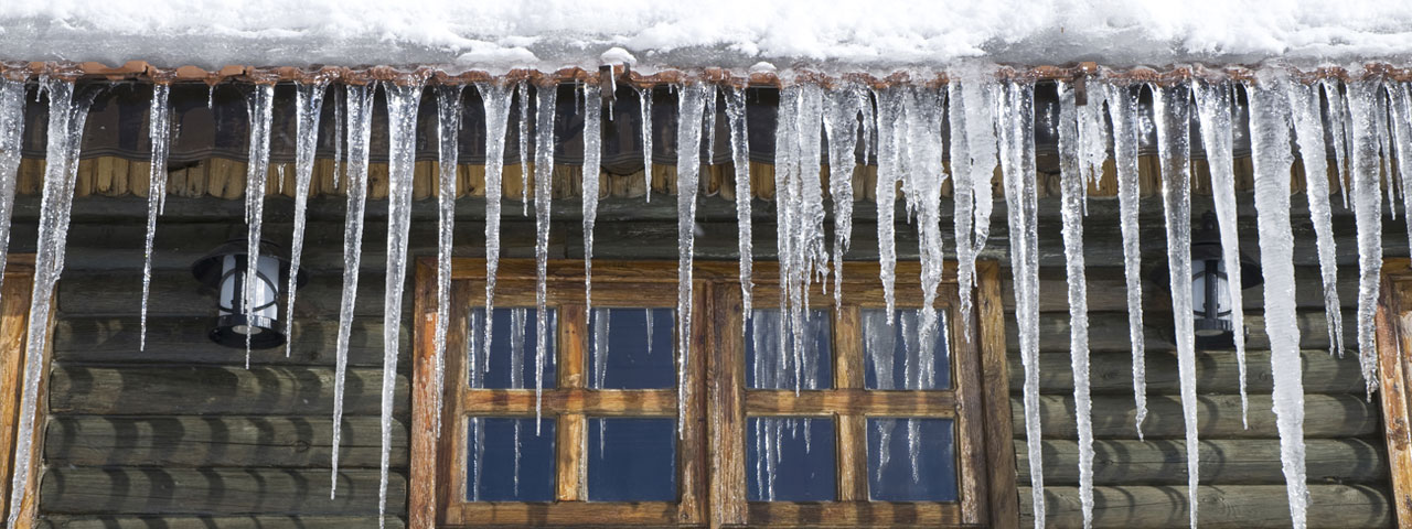 Spray foam prevents ice dams by providing proper insulation in Jefferson City attic spaces